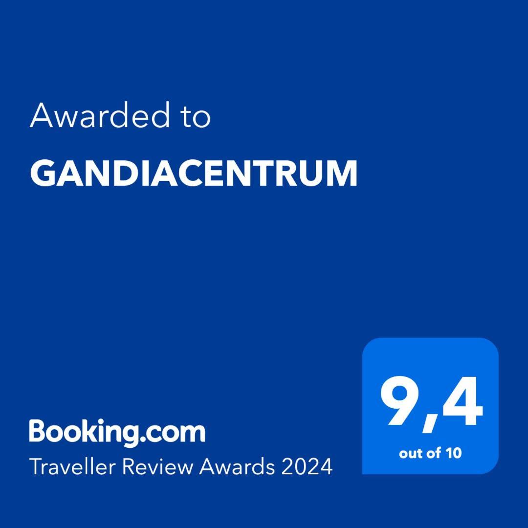 Gandiacentrum Екстериор снимка